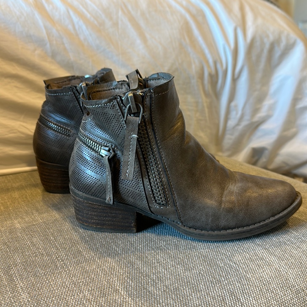 Taupe Zipper Booties 6.5